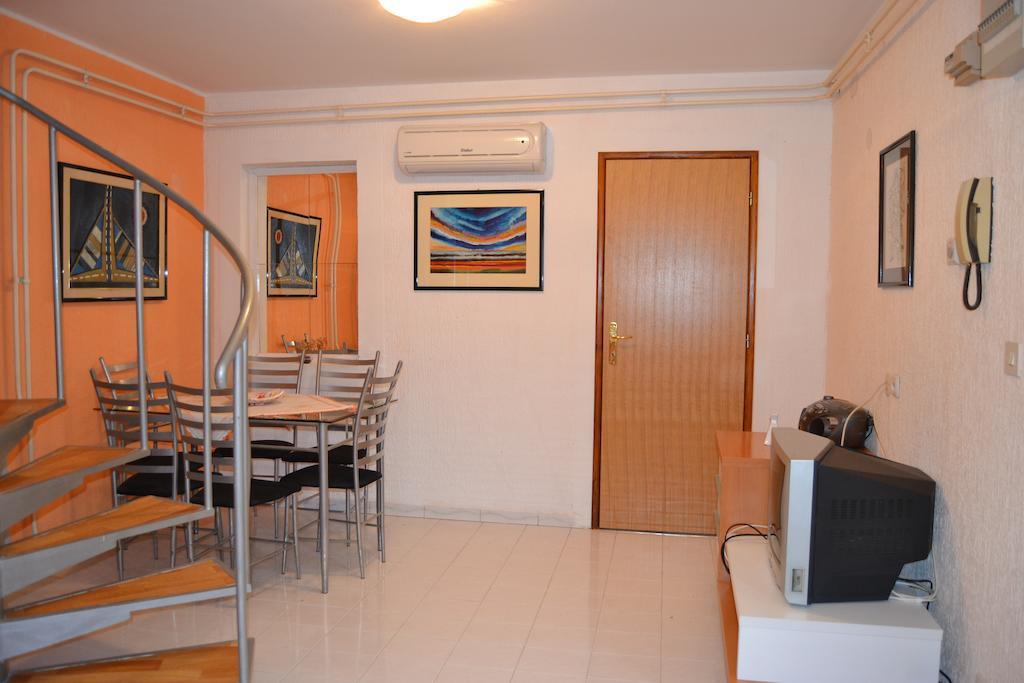Apartments Cavae Romanae Medulin Habitación foto