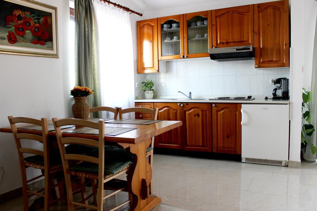 Apartments Cavae Romanae Medulin Exterior foto